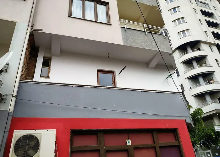 Apartment Lovely At The Heart Of The City&near The Pogradec